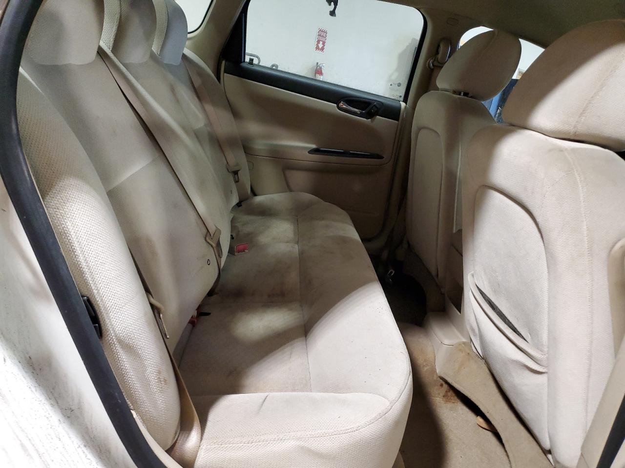 2009 Chevrolet Impala - Image 10