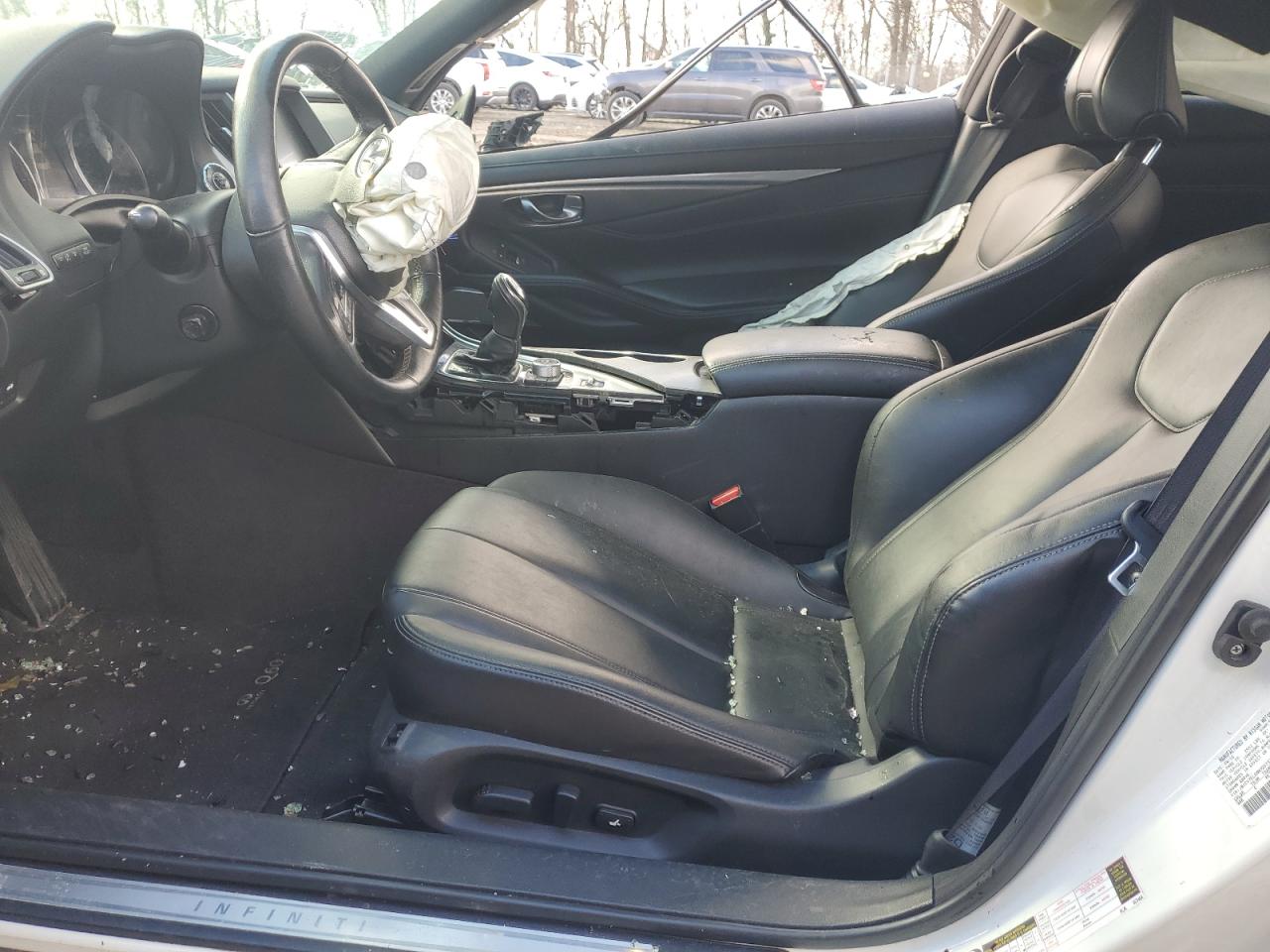 2017 Infiniti Q60 - Image 7