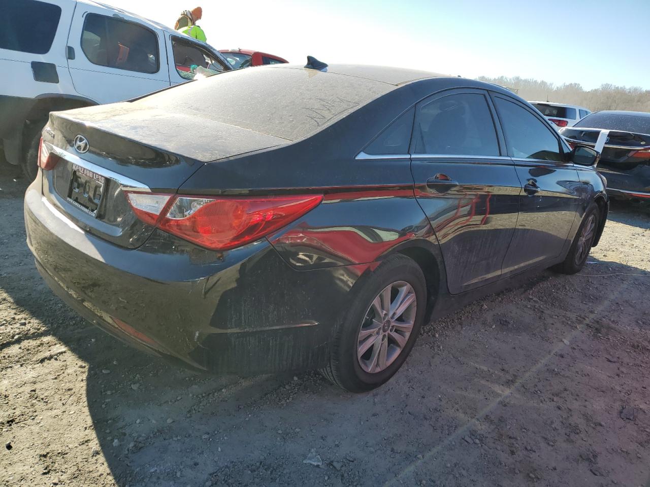 2013 Hyundai Sonata - Image 3
