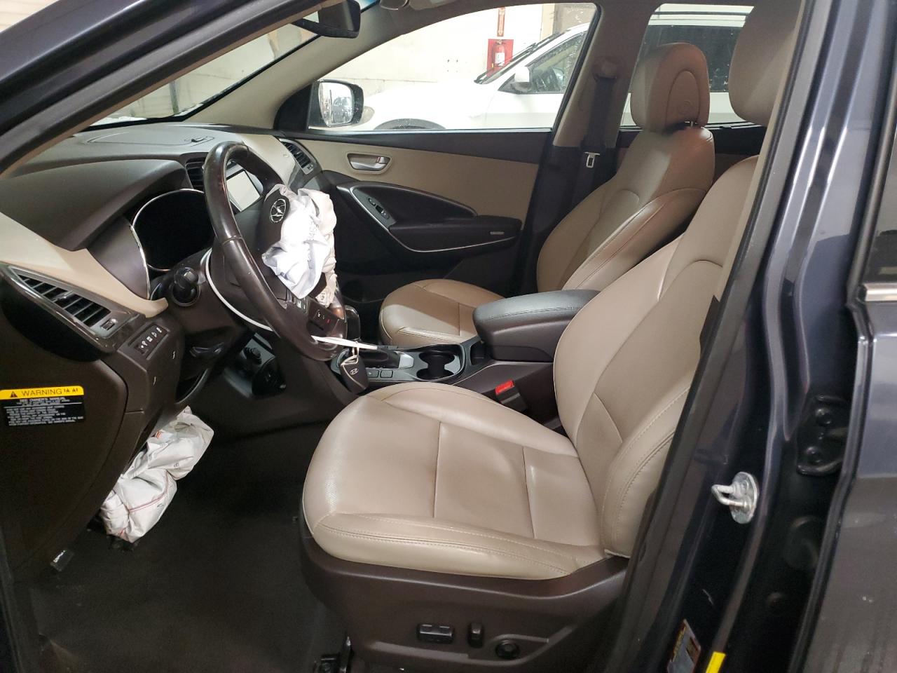 2017 Hyundai Santa Fe - Image 7