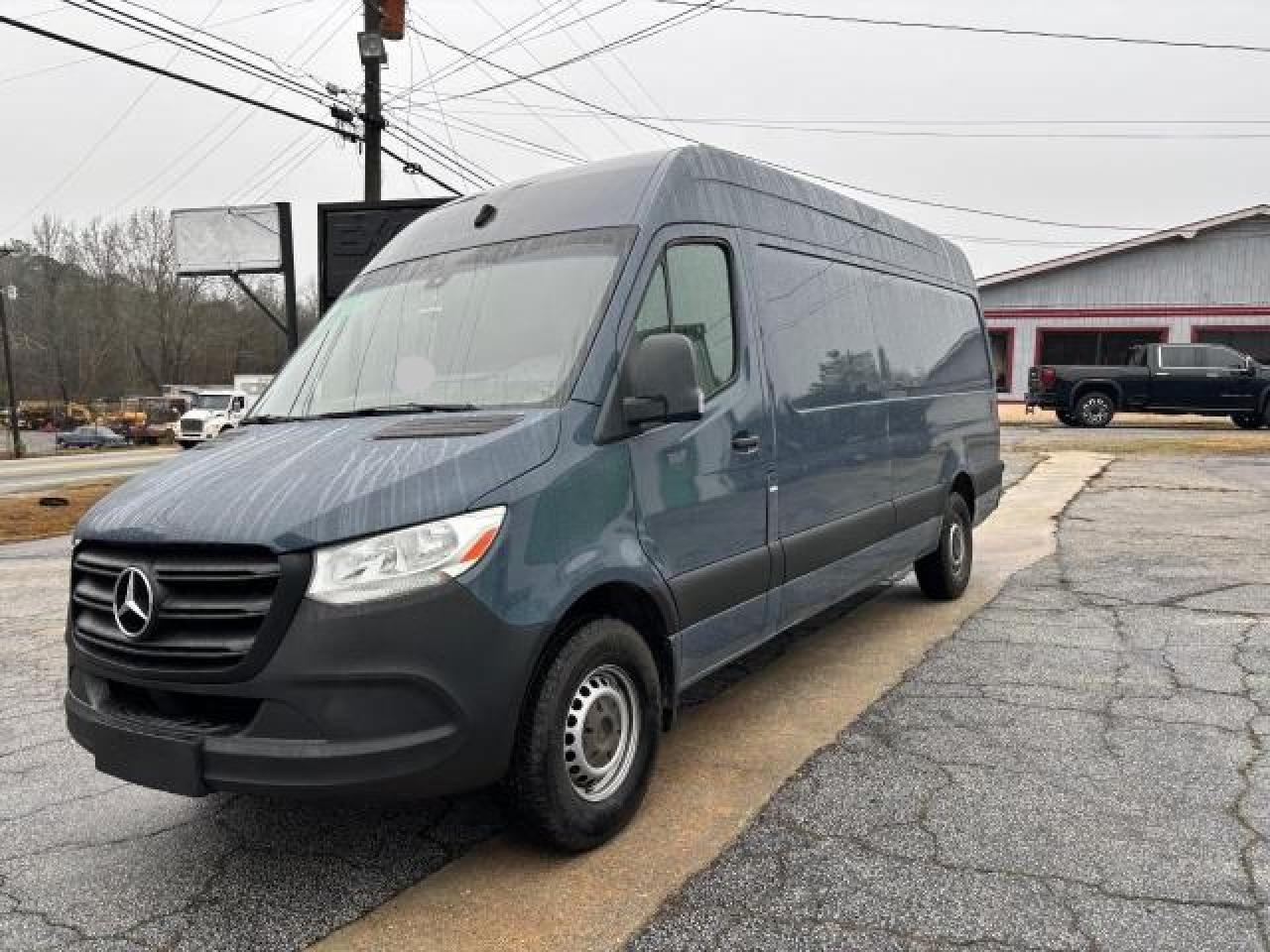 2019 Mercedes-Benz Sprinter - Image 2