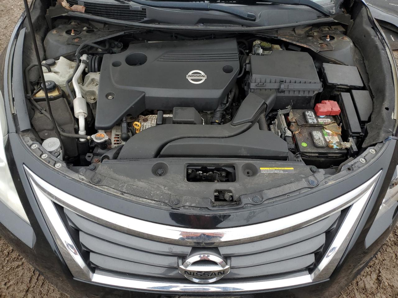 2015 Nissan Altima - Image 12