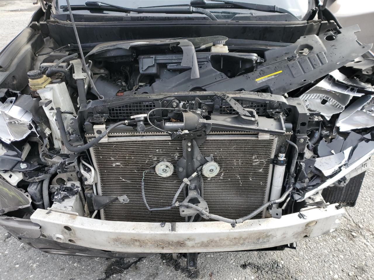 2013 Nissan Pathfinder - Image 14