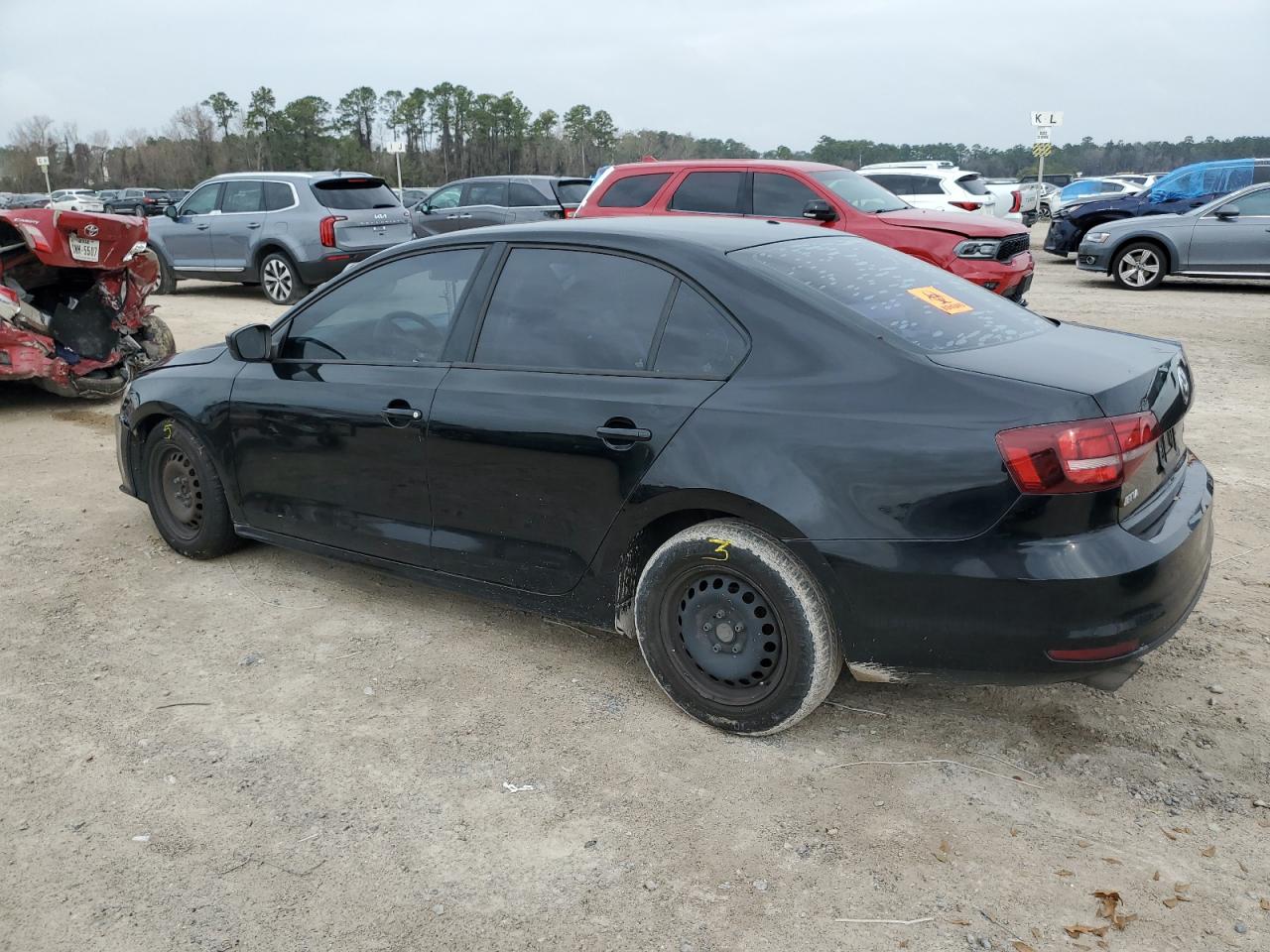 2016 Volkswagen Jetta - Image 2