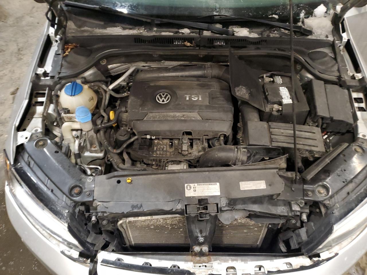 2015 Volkswagen Jetta - Image 11