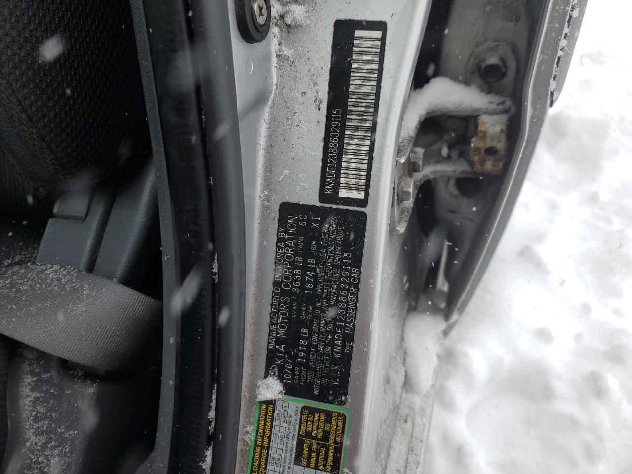 2008 Kia Rio - Image 13