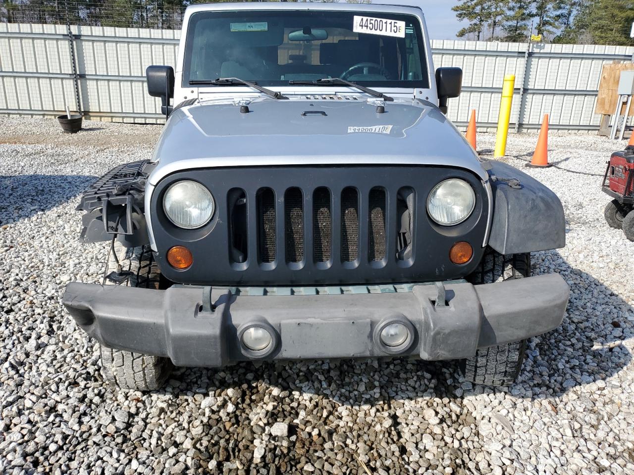 2010 Jeep Wrangler - Image 5