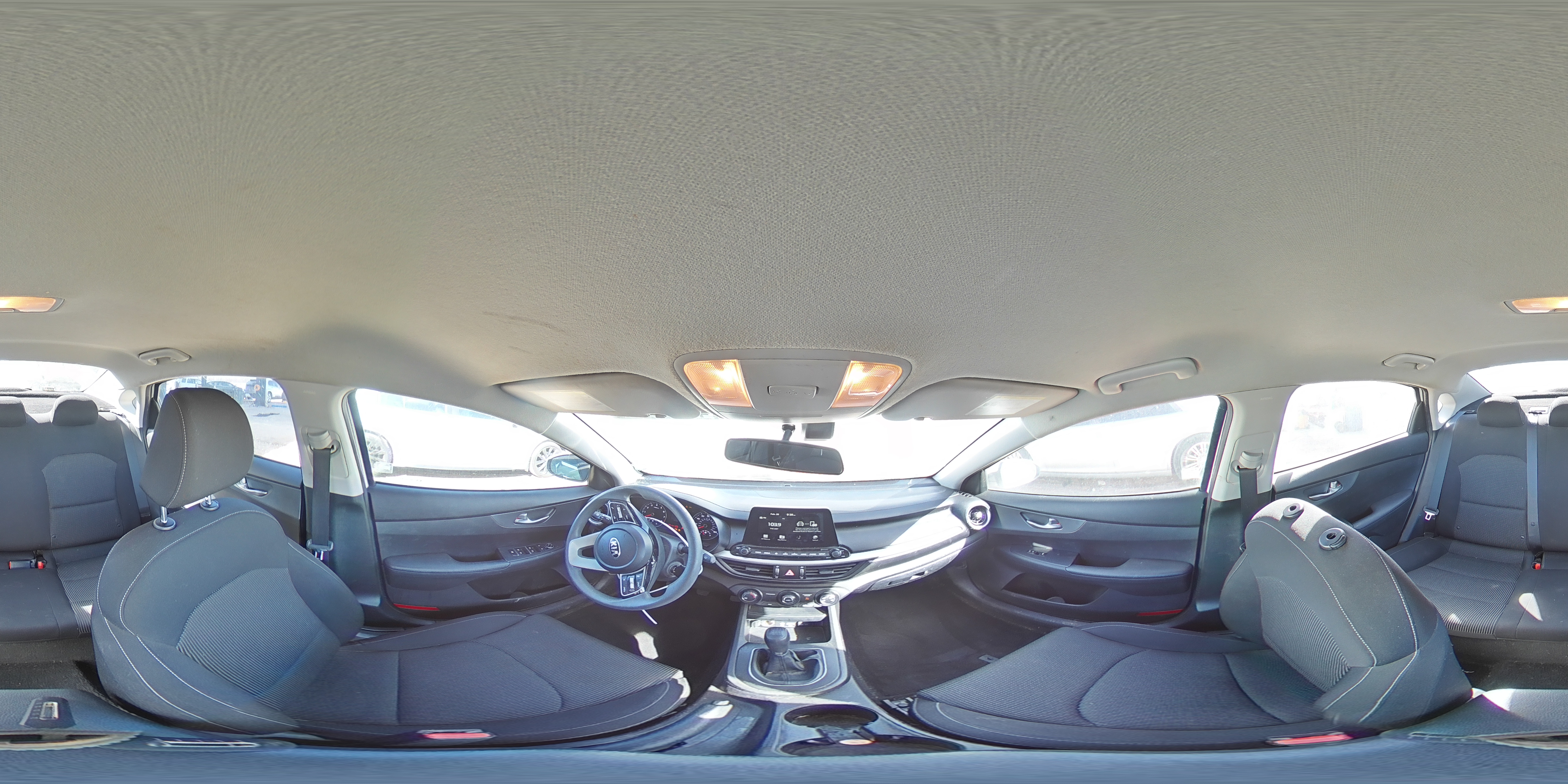 2021 Kia Forte - Image 13