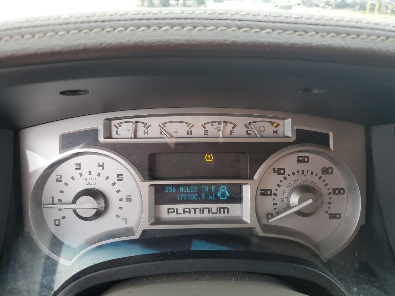 2010 Ford F-150 - Image 9