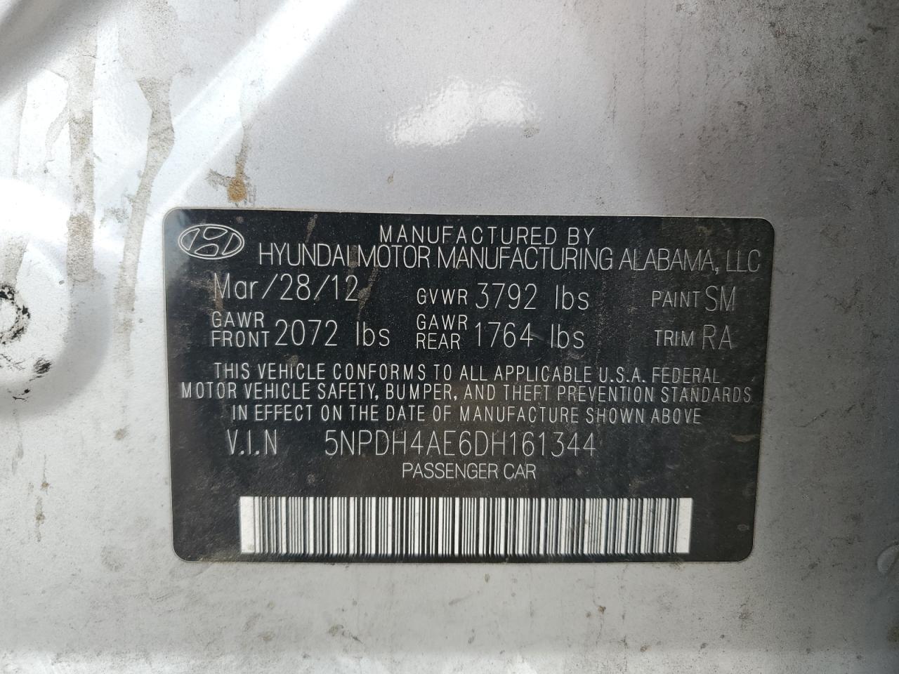 2013 Hyundai Elantra - Image 12