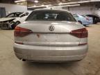 2017 Volkswagen Passat S за продажба в Wheeling, IL - Front End