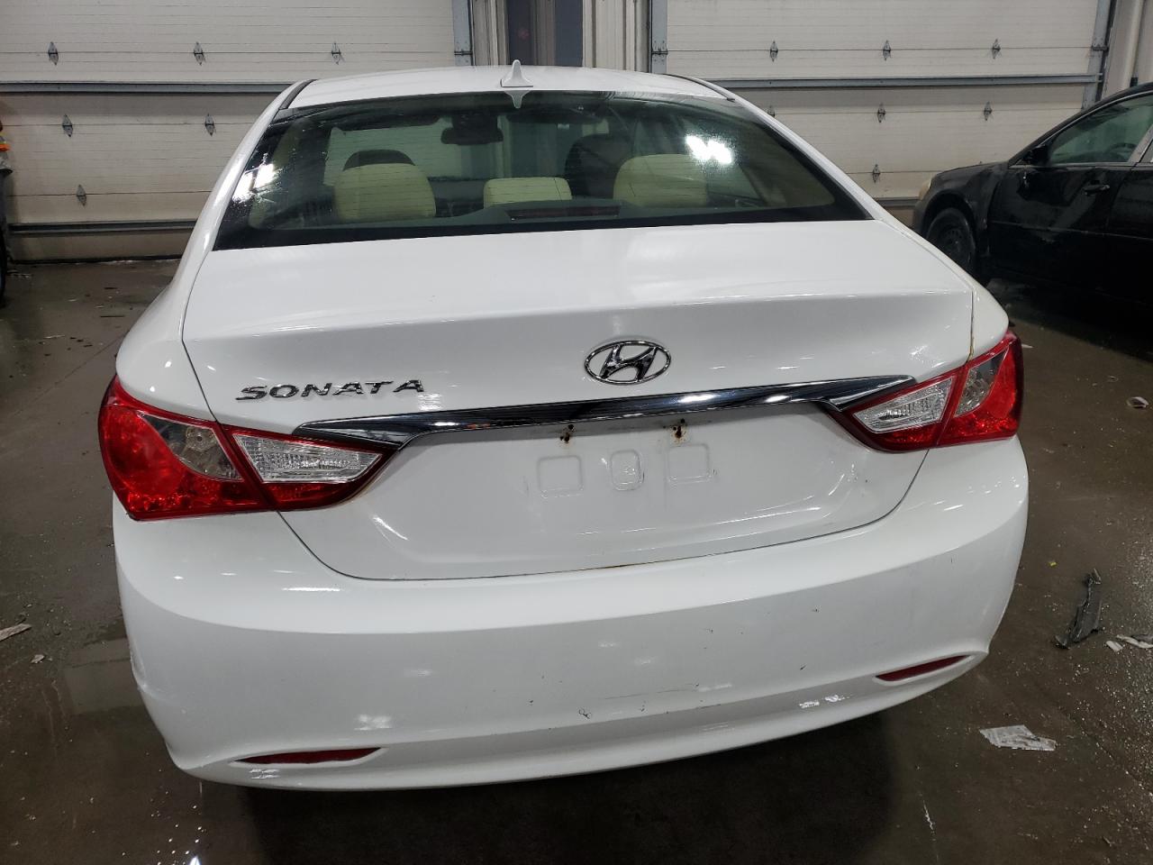 2012 Hyundai Sonata - Image 6