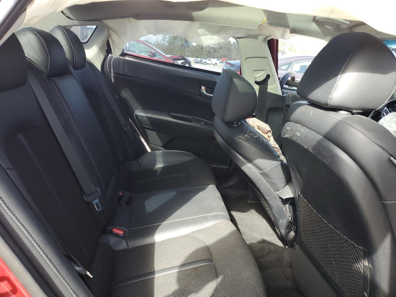 2019 Kia Optima - Image 10