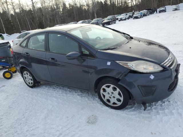 2013 FORD FIESTA SE