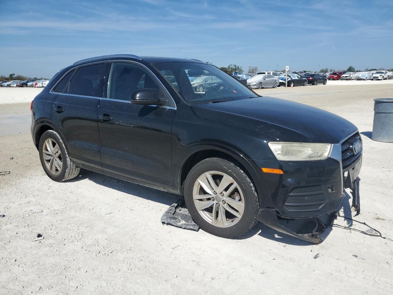 2017 Audi Q3 - Image 4