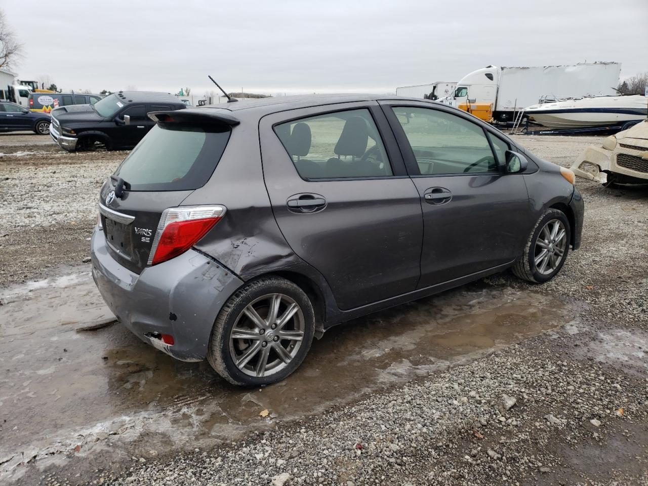 2013 Toyota Yaris - Image 3
