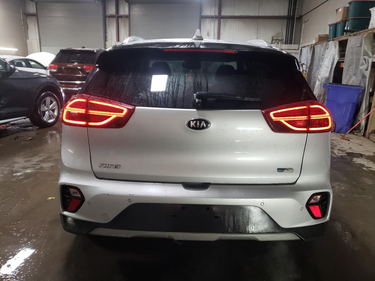 2020 Kia Niro - Image 6