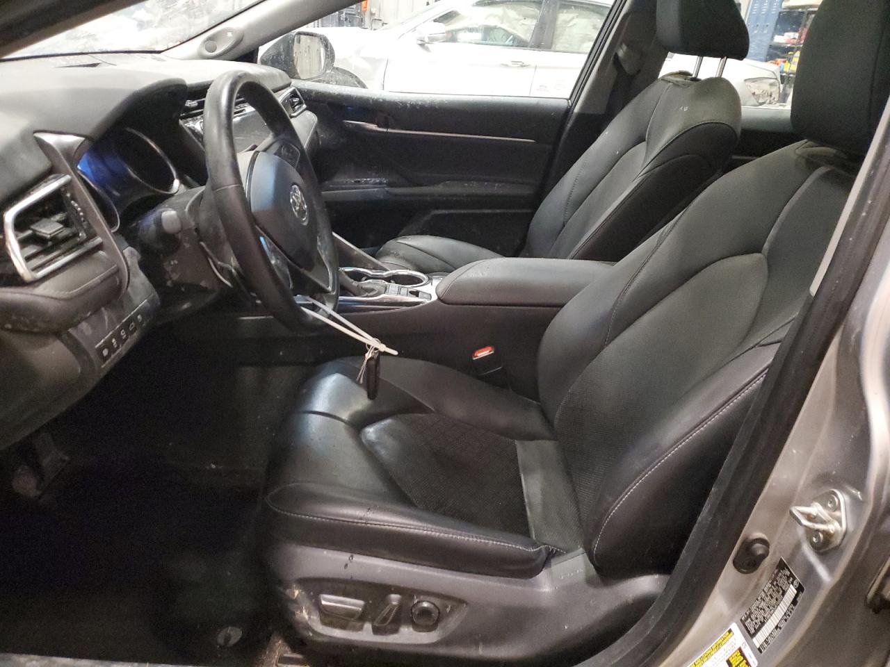 2018 Toyota Camry - Image 7