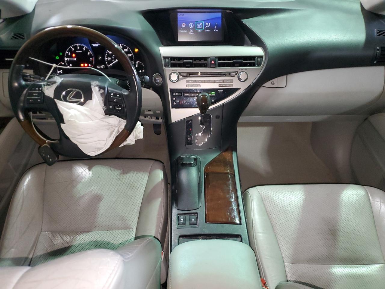 2011 Lexus RX - Image 8