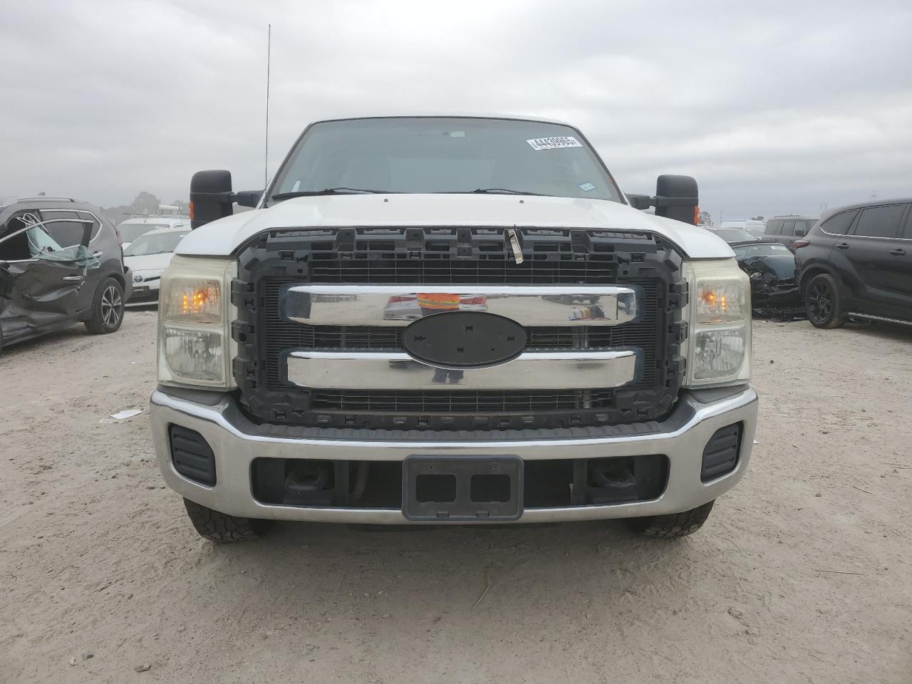 2011 Ford F250 - Image 5
