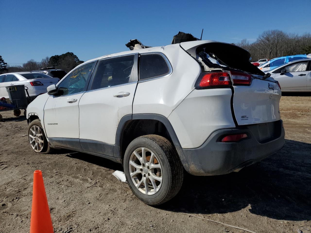 2018 Jeep Grand Cherokee - Image 2