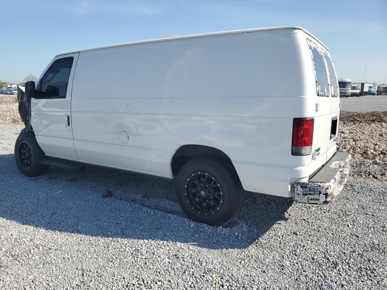 2012 Ford Econoline - Image 2