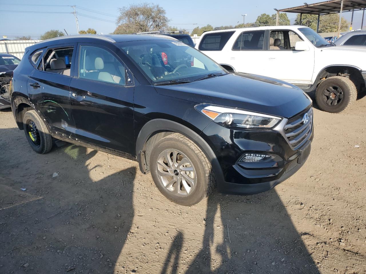 2017 Hyundai Tucson - Image 4