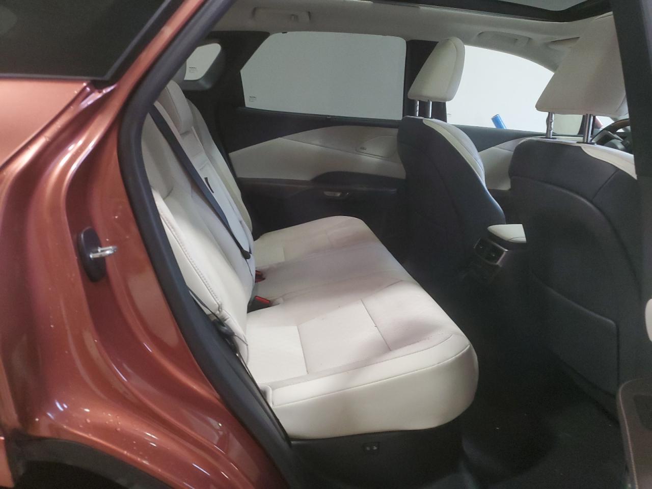 2023 Lexus RX - Image 11