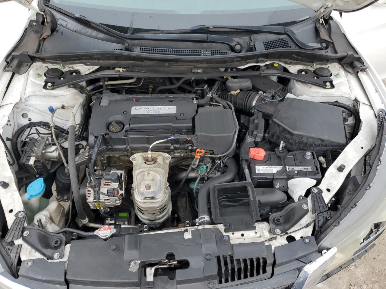 2015 Honda Accord - Image 12