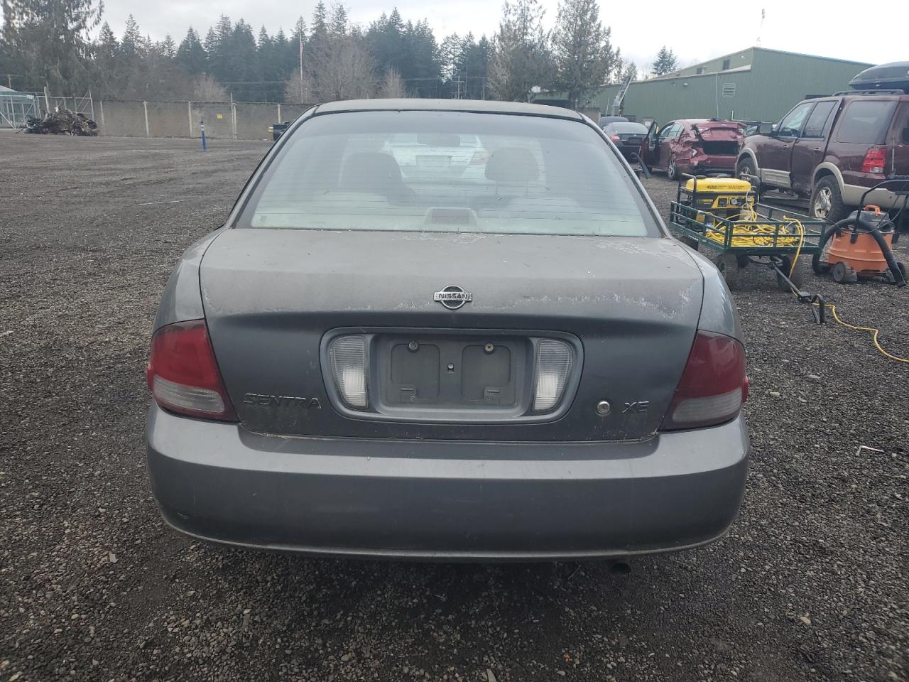 2001 Nissan Sentra - Image 6