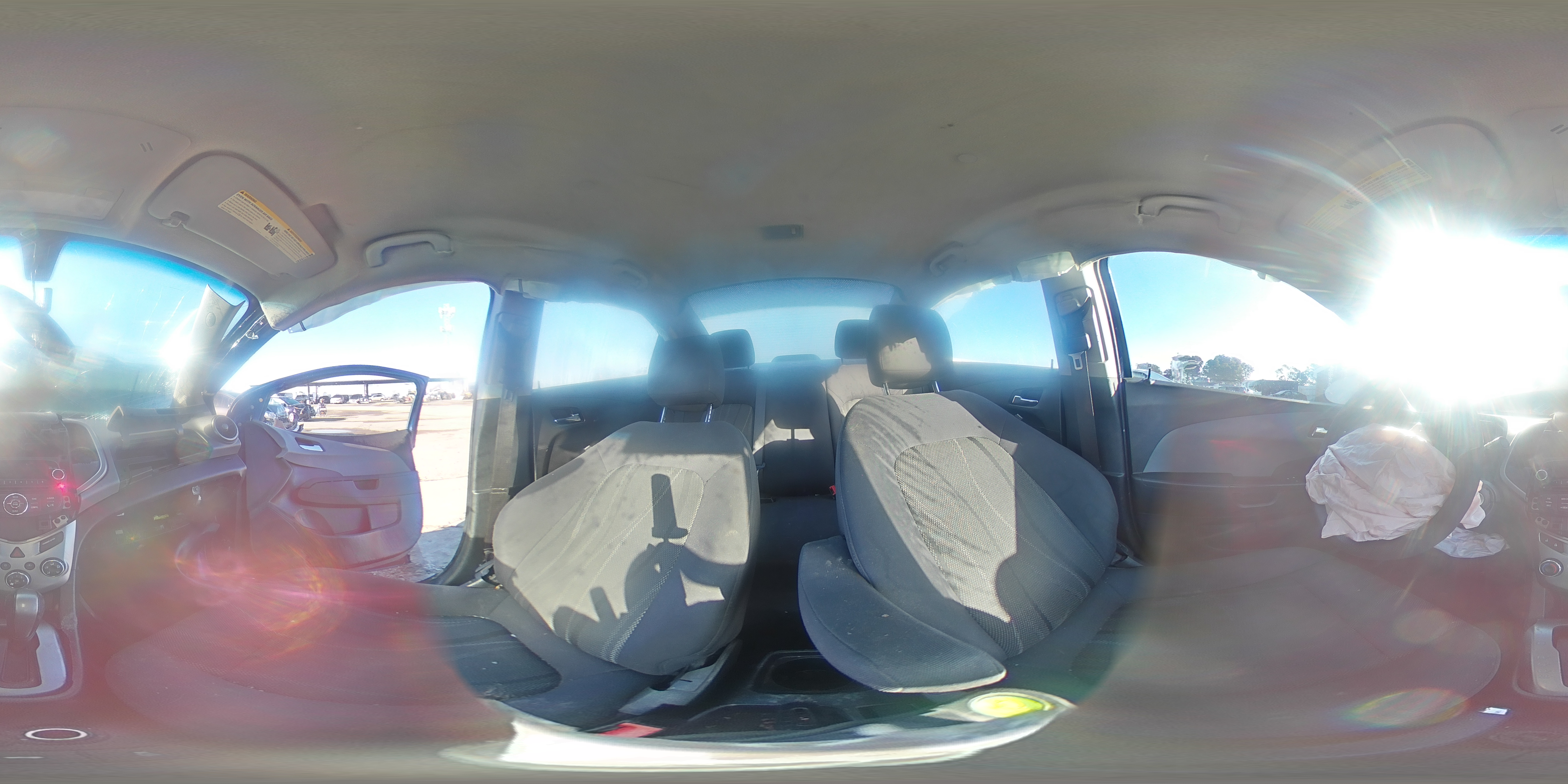 2014 Chevrolet Sonic - Image 13