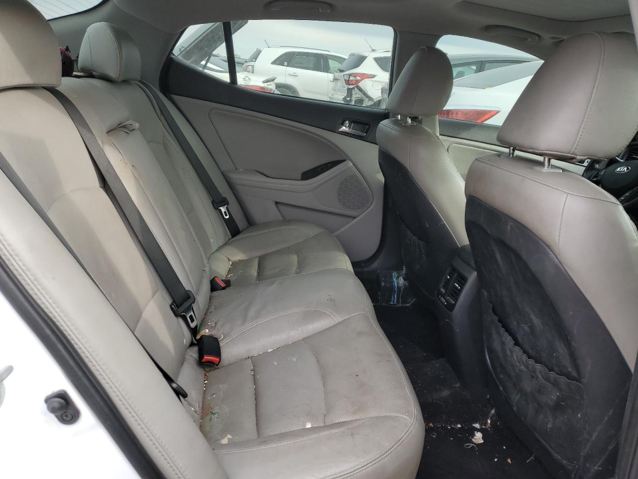 2013 Kia Optima - Image 10