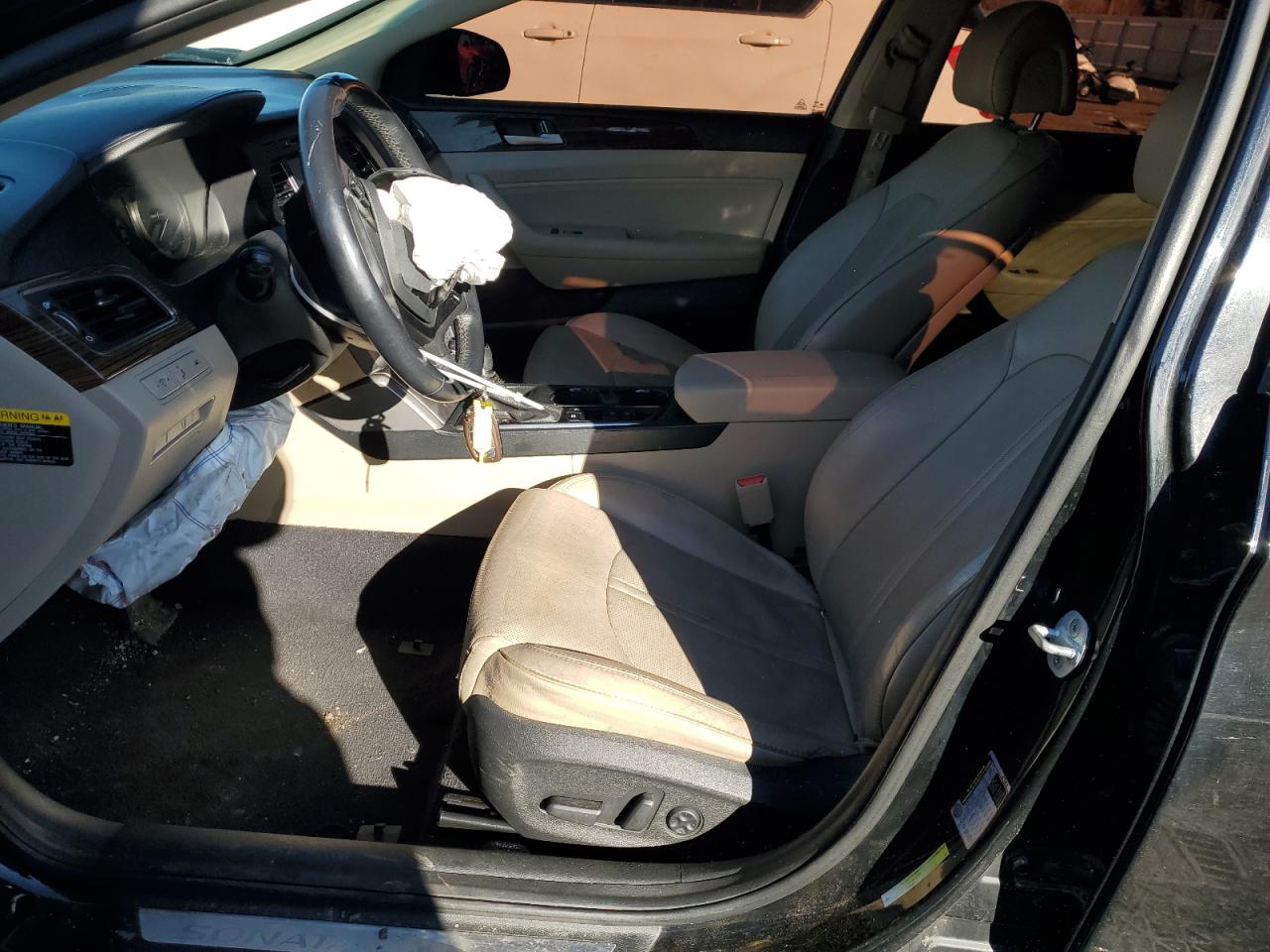 2017 Hyundai Sonata - Image 7