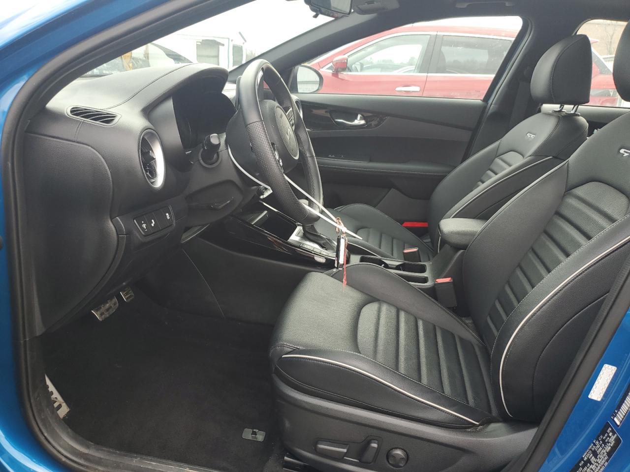 2023 Kia Forte - Image 7