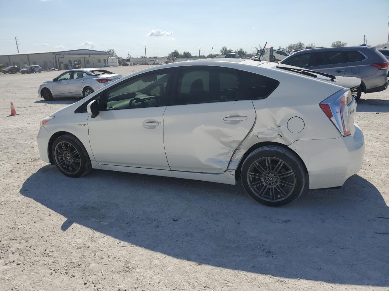 2012 Toyota Prius - Image 2