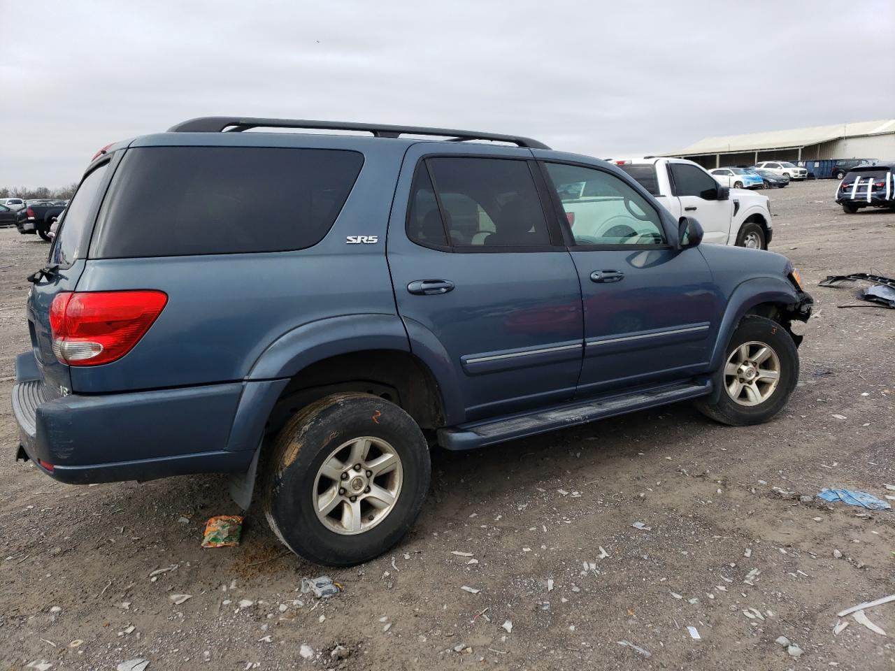 2007 Toyota Sequoia - Image 3