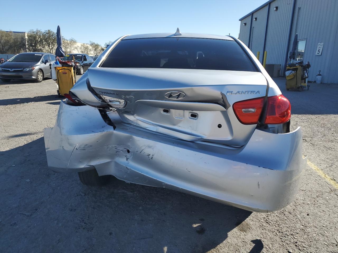 2009 Hyundai Elantra - Image 6