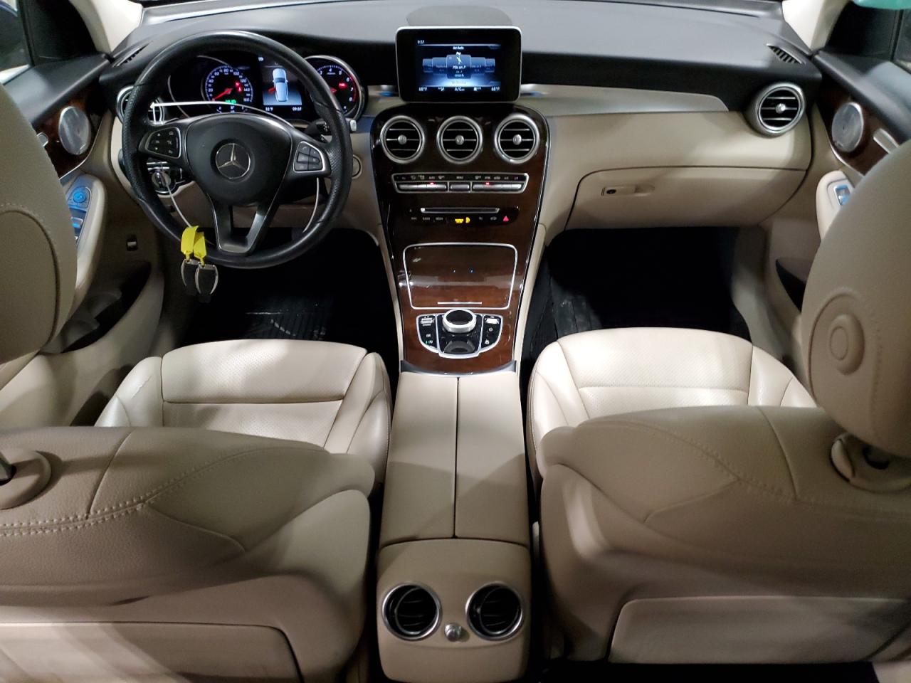 2018 Mercedes-Benz GLC - Image 8