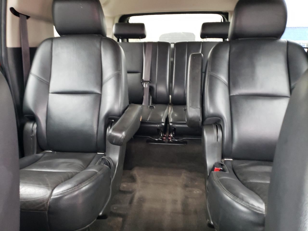 2013 GMC Yukon - Image 10