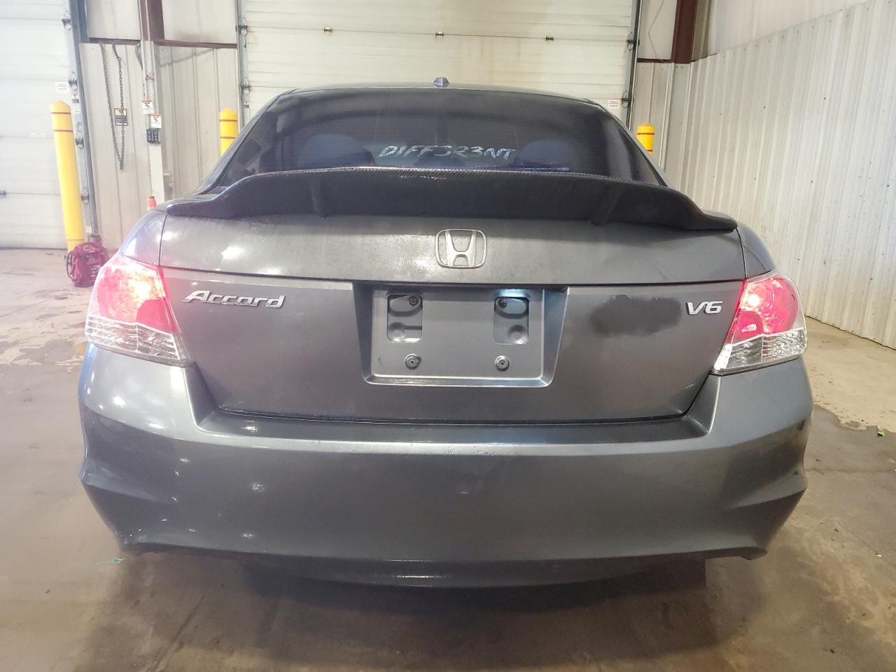 2008 Honda Accord - Image 6