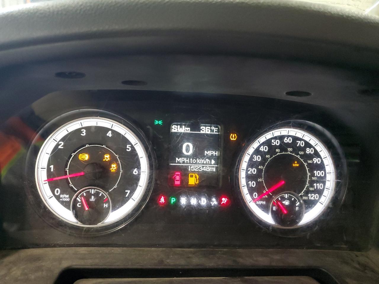 2017 RAM 1500 - Image 9