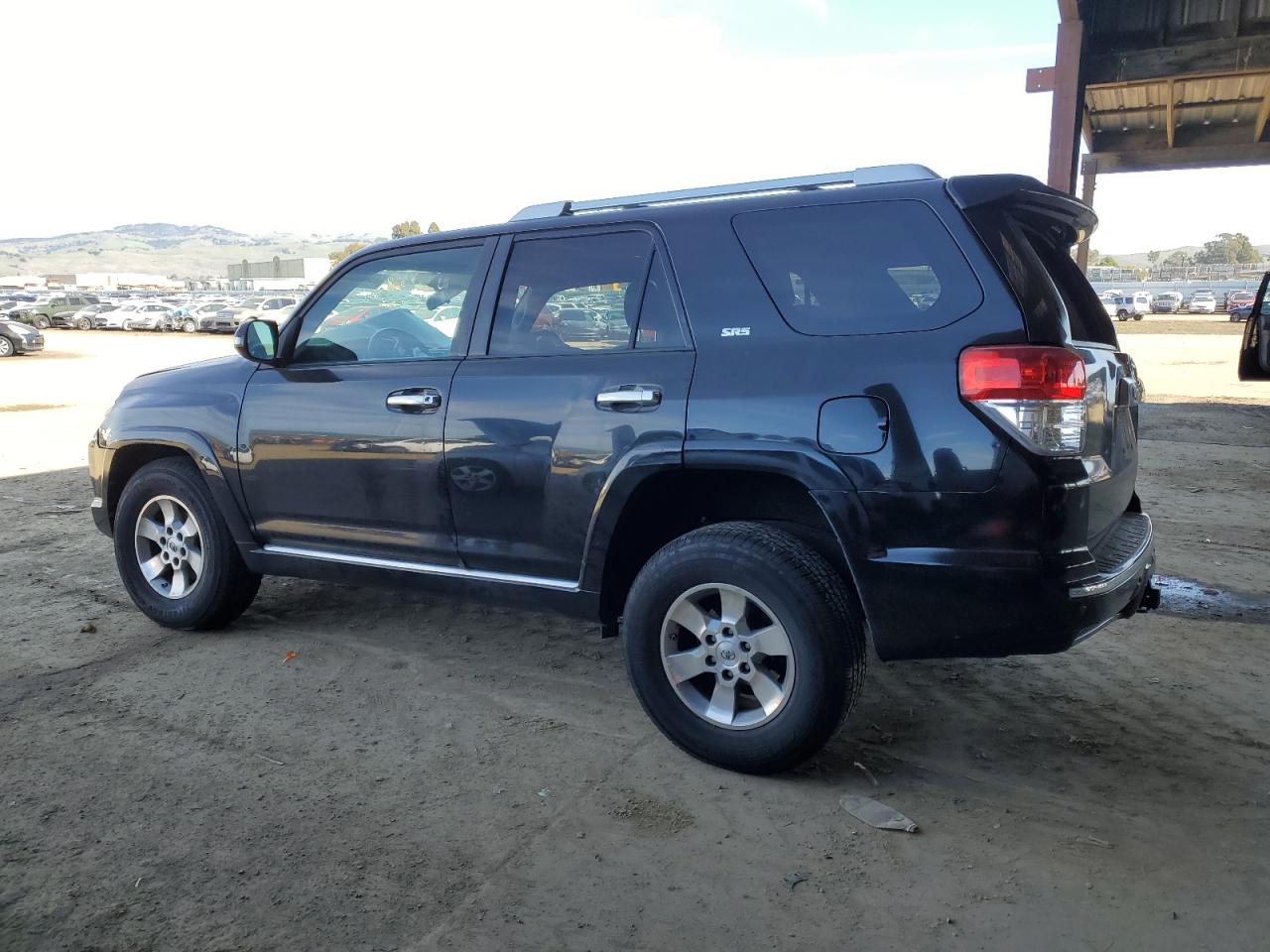 2010 Toyota 4Runner - Image 2