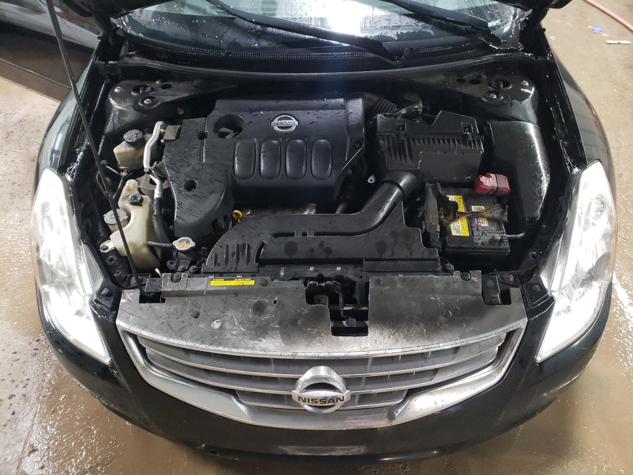 2011 Nissan Altima - Image 11