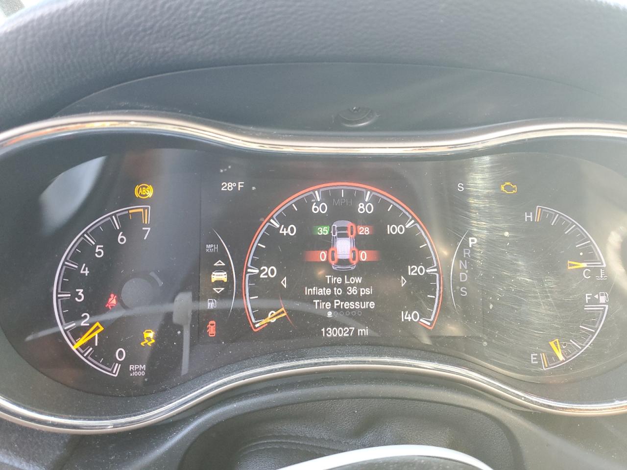 2015 Jeep Grand Cherokee - Image 9