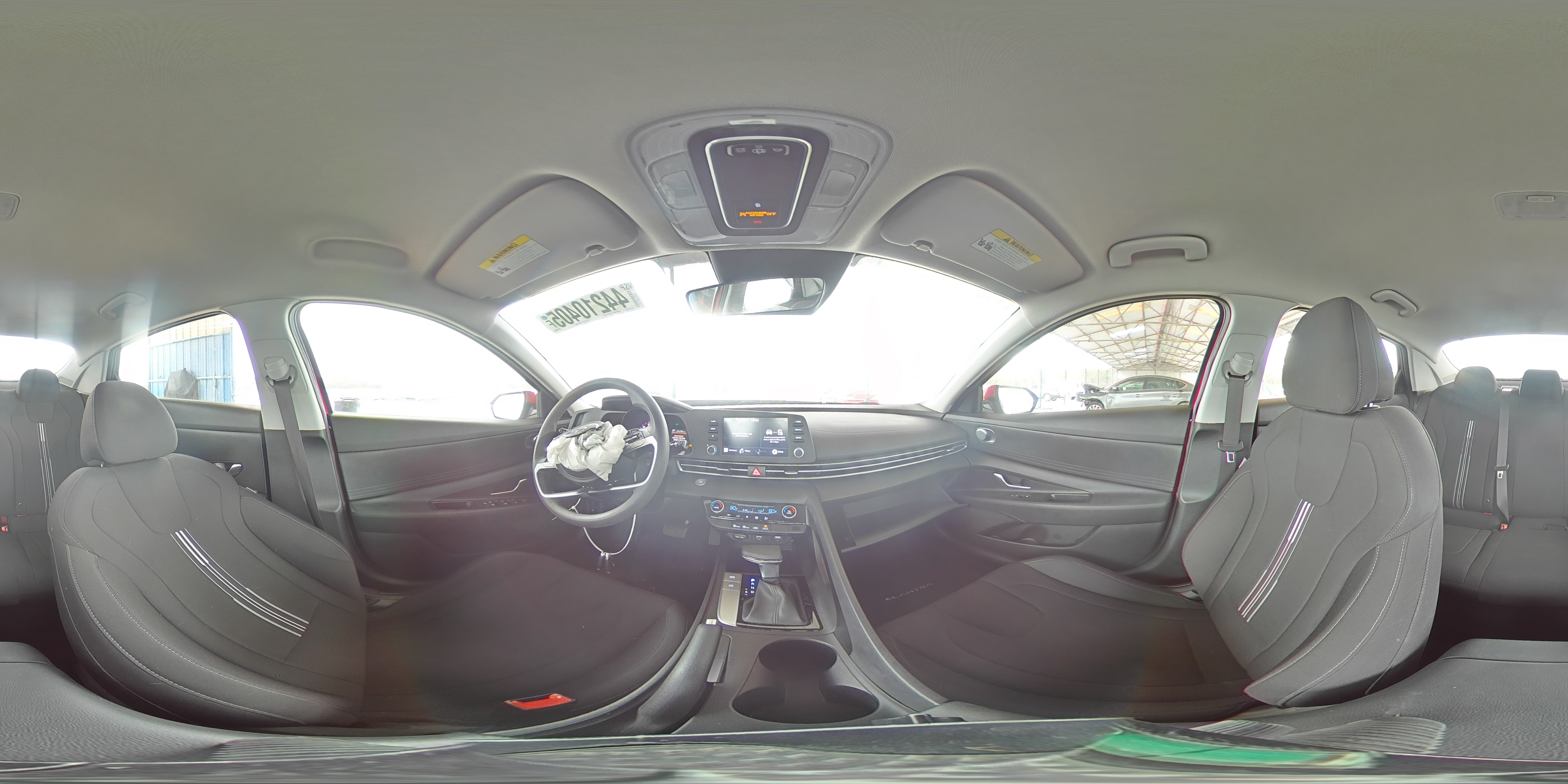 2021 Hyundai Elantra - Image 13