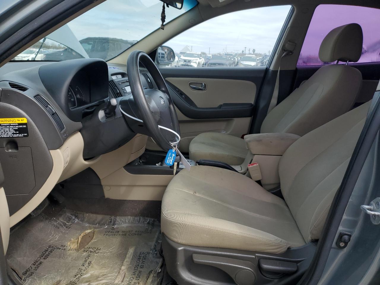 2010 Hyundai Elantra - Image 7