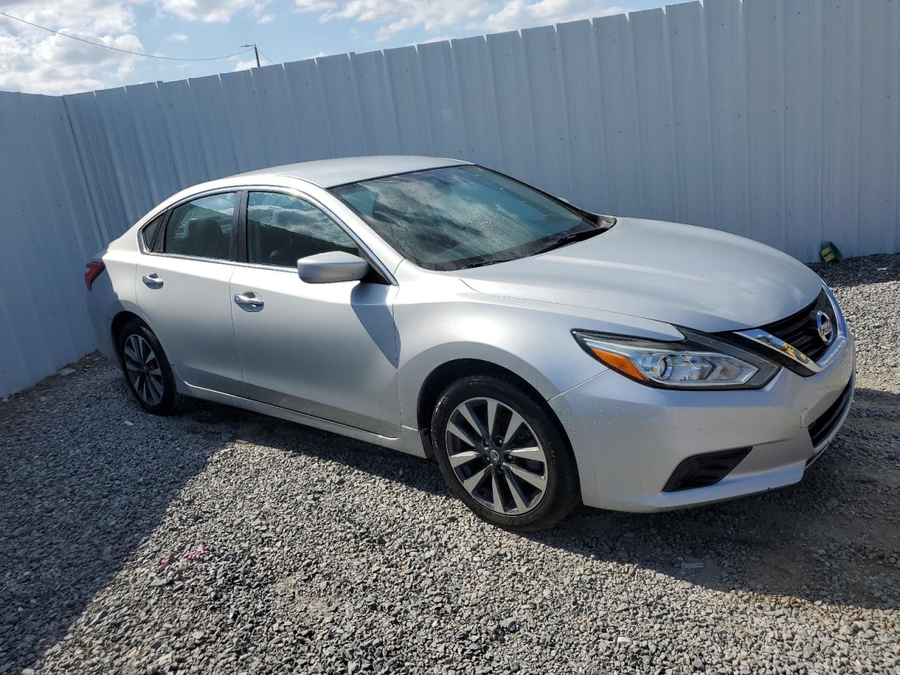 1N4AL3AP3HC259235 NISSAN ALTIMA 2017
