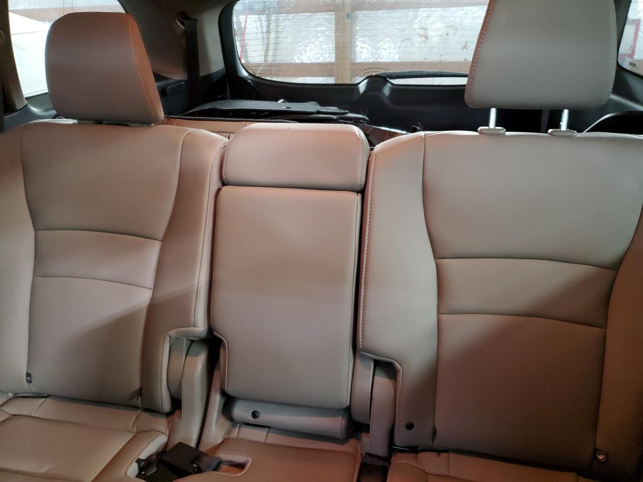 2017 Honda Pilot - Image 10