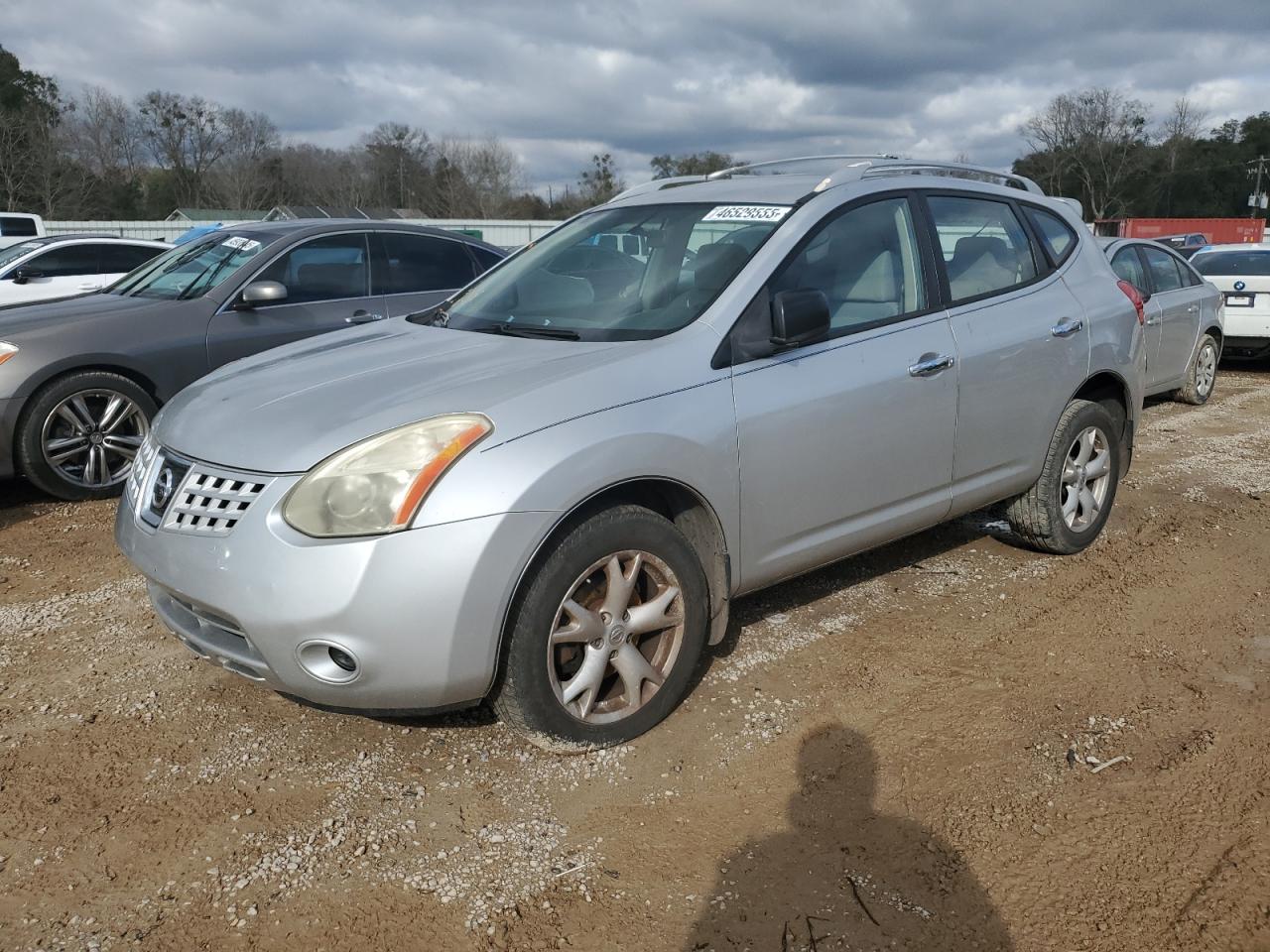 2009 Nissan Rogue - Image 1