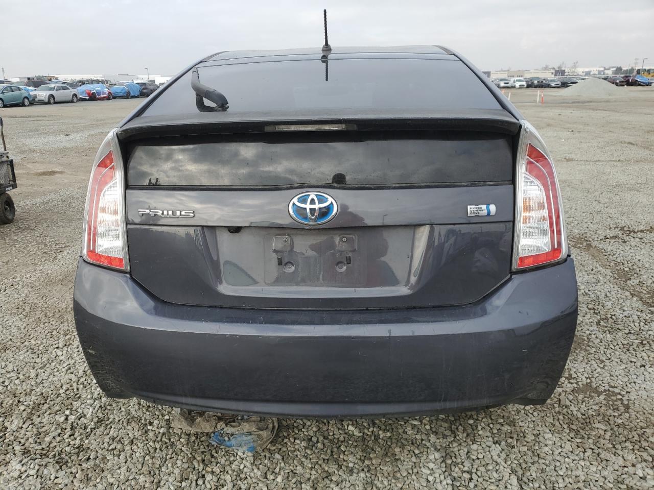 2013 Toyota Prius - Image 6